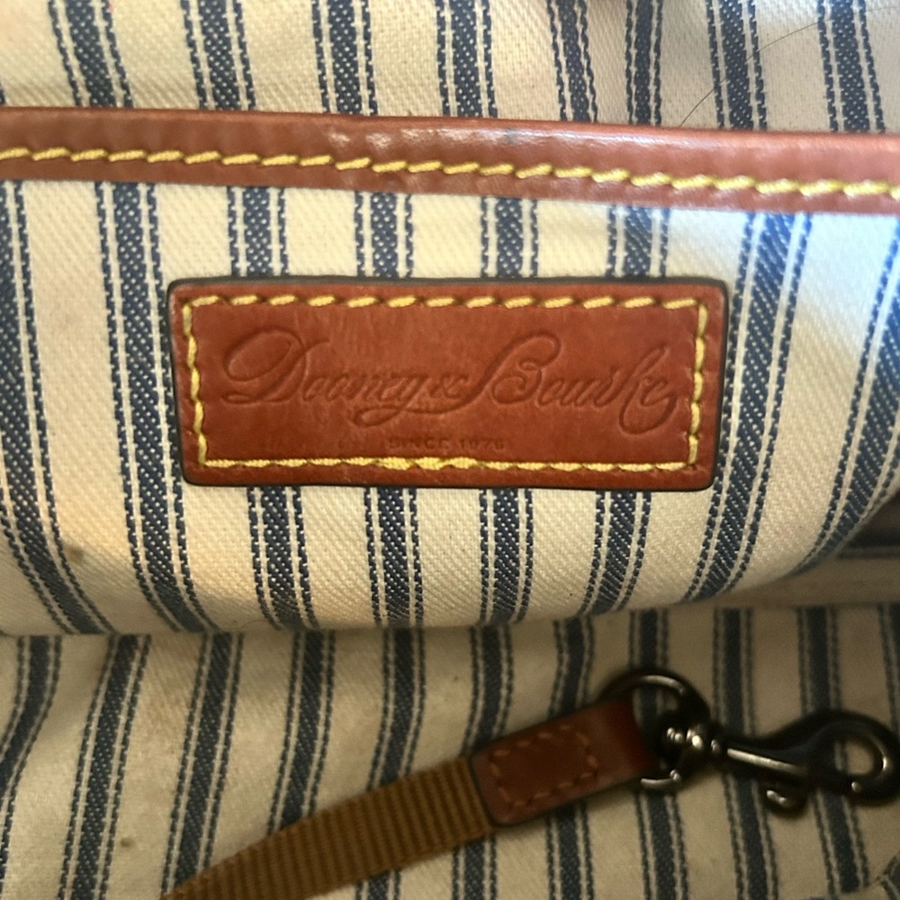 Dooney & Bourke Wayfarer Zip Tote Blue and Tan Classic - Picture 9 of 15